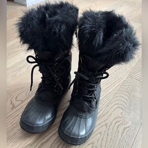 SOREL joan of arctic boots